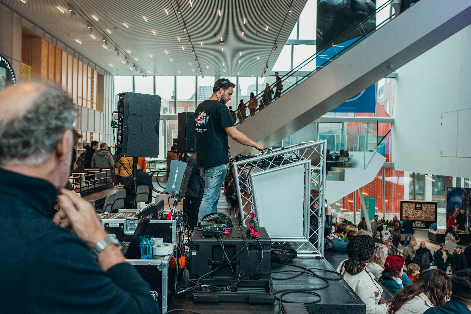 050 Event LCP 218